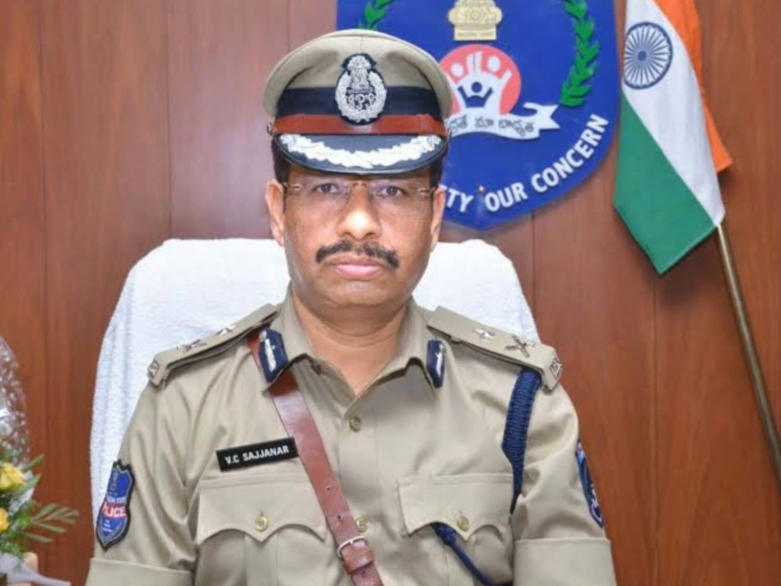 “Drunk Drivers Are Terrorists”: Hyderabad Police Chief Sajjanar After Kurnool Bus Fire Tragedy