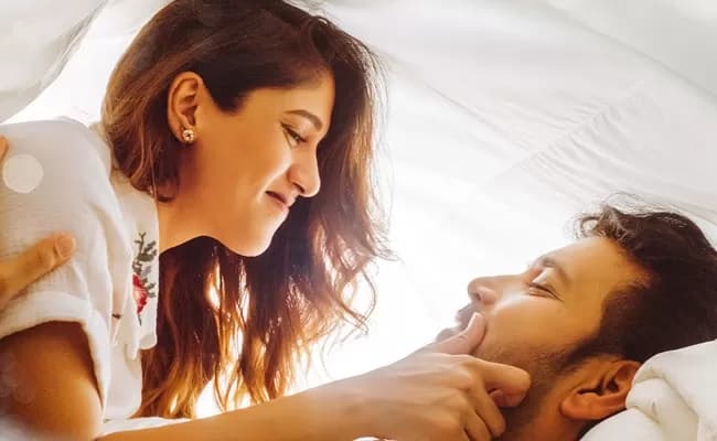 Santhana Prapthirasthu trailer turns a hit with its blend of love and comedy!