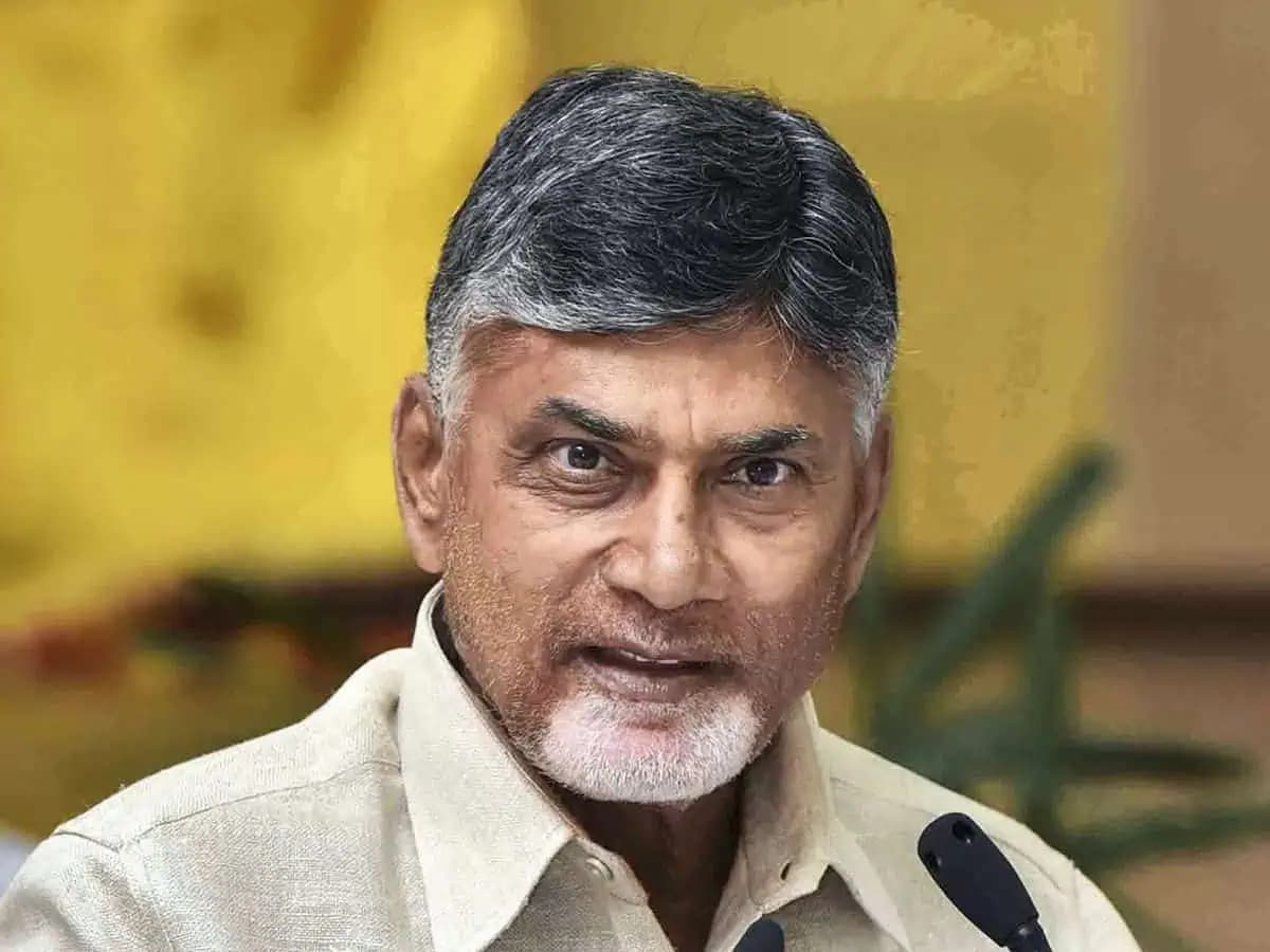 Chandrababu advises leaders to counter YSRCP’s false propaganda!