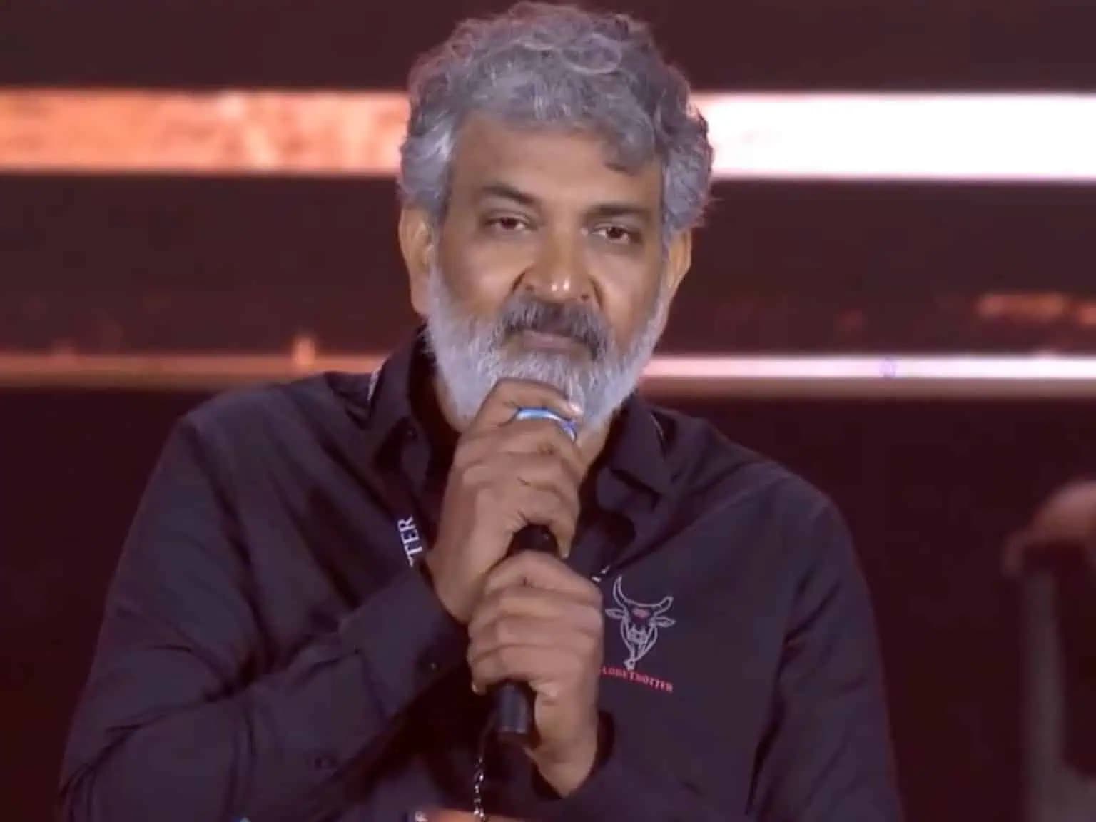 Will Rajamouli release a clarification to calm the situation ?