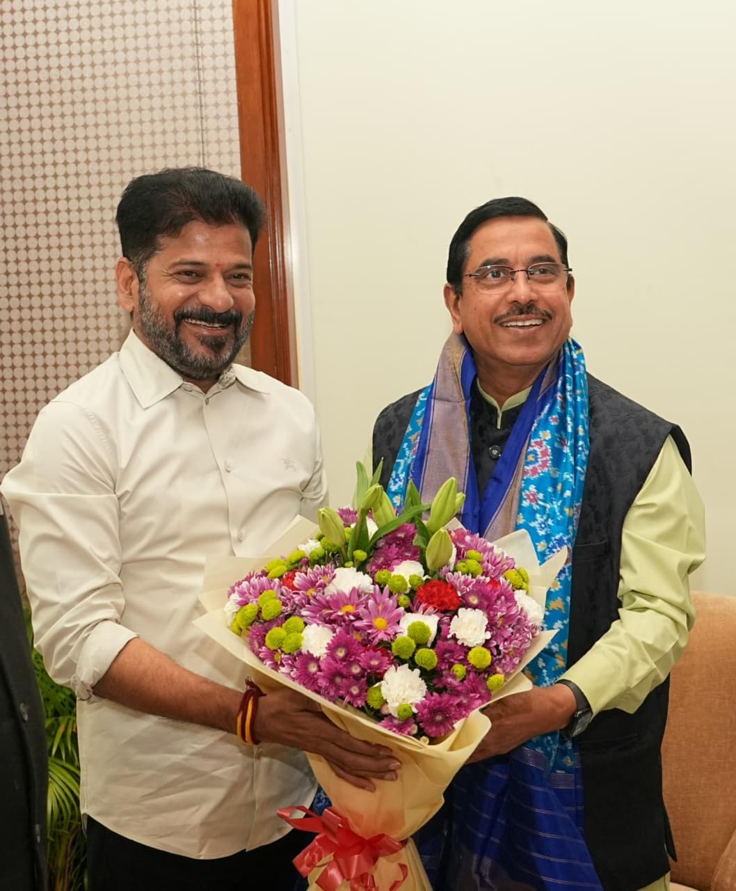 CM Revanth Urges Centre to Implement Fine Rice Scheme Nationwide