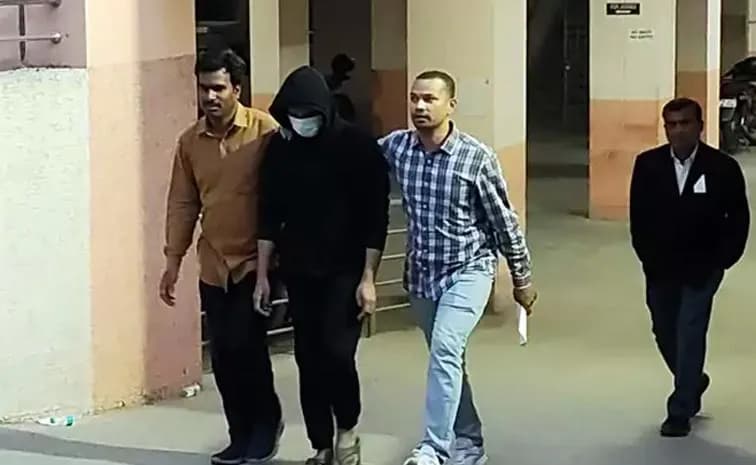 Hyderabad: I-Bomma Ravi's bail petition hearing today..