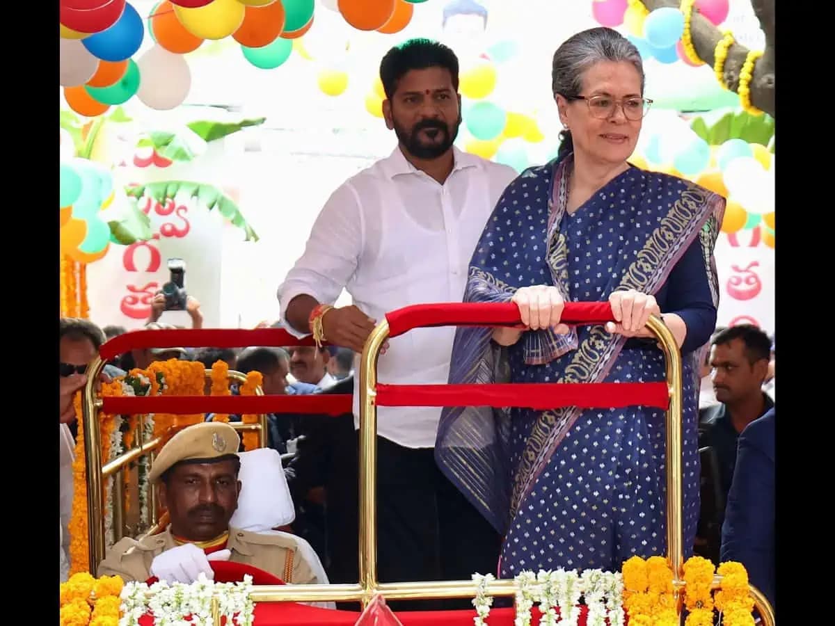 Sonia Gandhi Sends a Letter to CM Revanth Reddy!