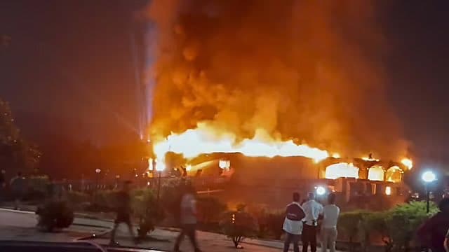 Horrific Fire in Goa Club!