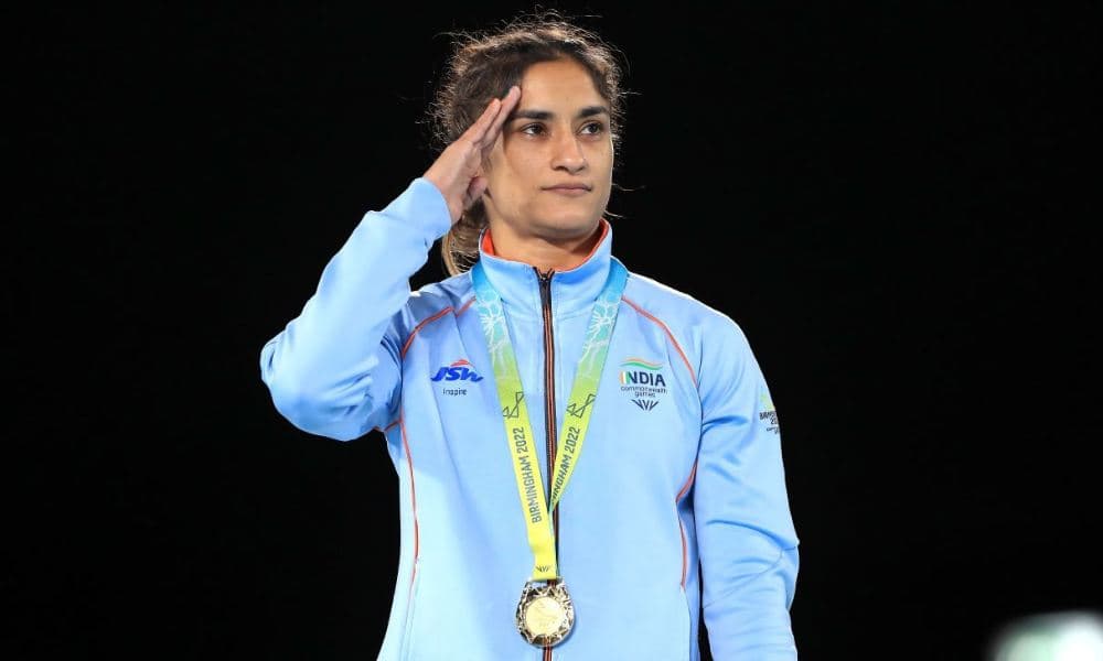 Indian star wrestler Vinesh Phogat withdraws her retirement!