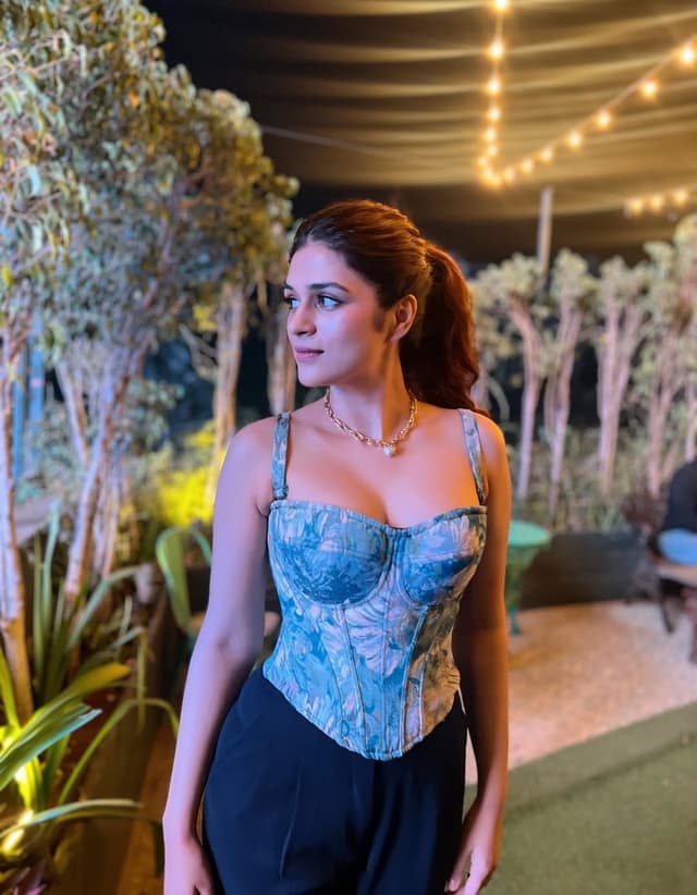 Shraddha Das Stuns in a Bold Corset-Style Look