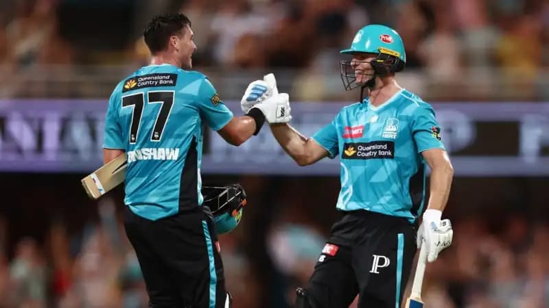 BBL: A record-breaking T20 match – 515 runs, 36 sixes!