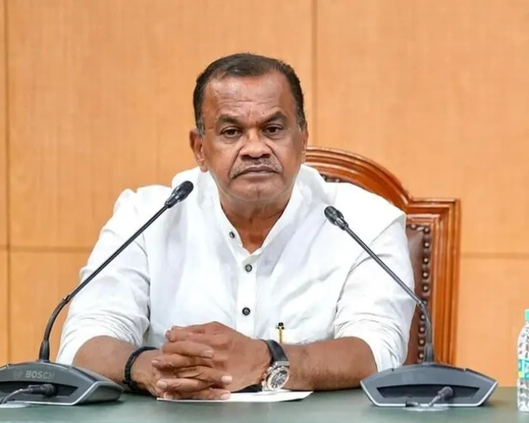 265 Engineer Posts to Be Filled Soon in R&B Department: Minister Komatireddy
