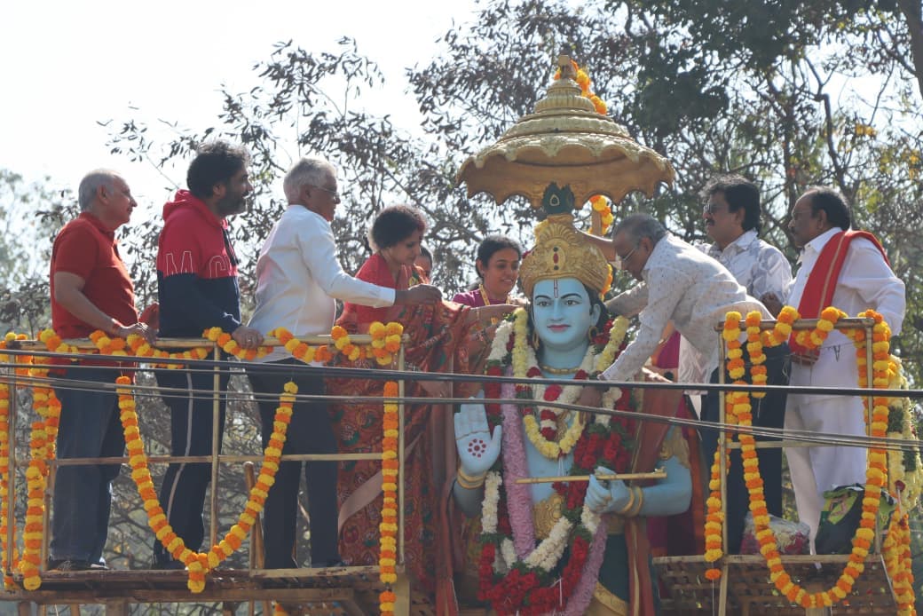 Film Fraternity Joins Nandamuri Family to Honor NTR!