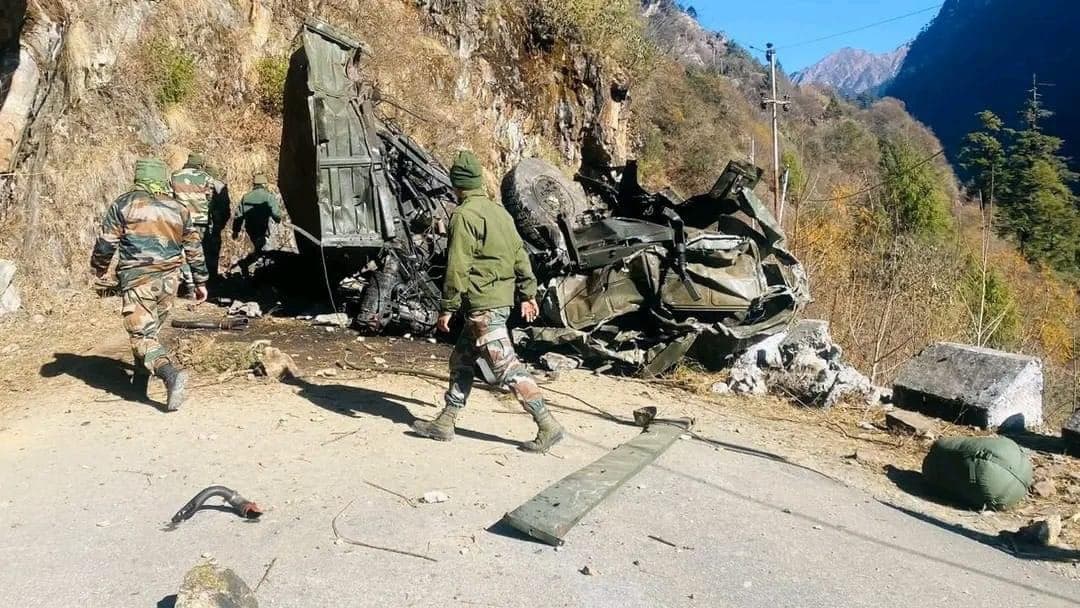 Army Vehicle Accident in Jammu and Kashmir, 10 Soldiers Killed