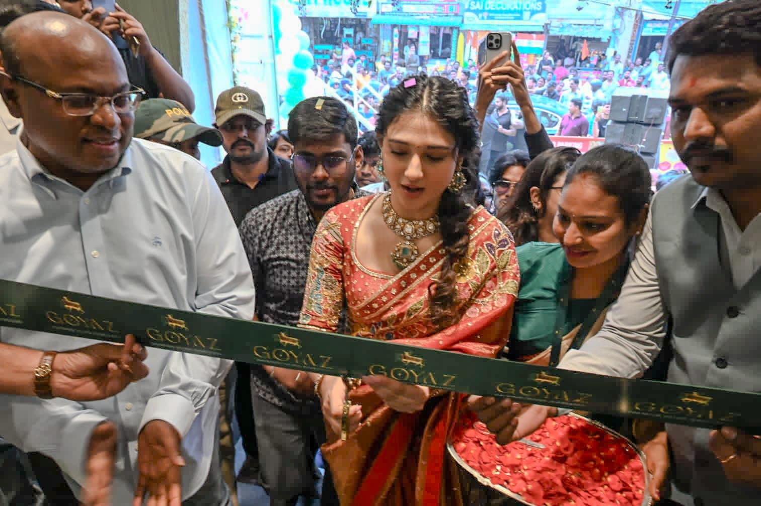 Actress Ritika Nayak Launches Jewelry Showroom in Vizianagaram