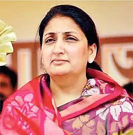 Sunetra Pawar As Maharashtra Deputy Chief Minister ?