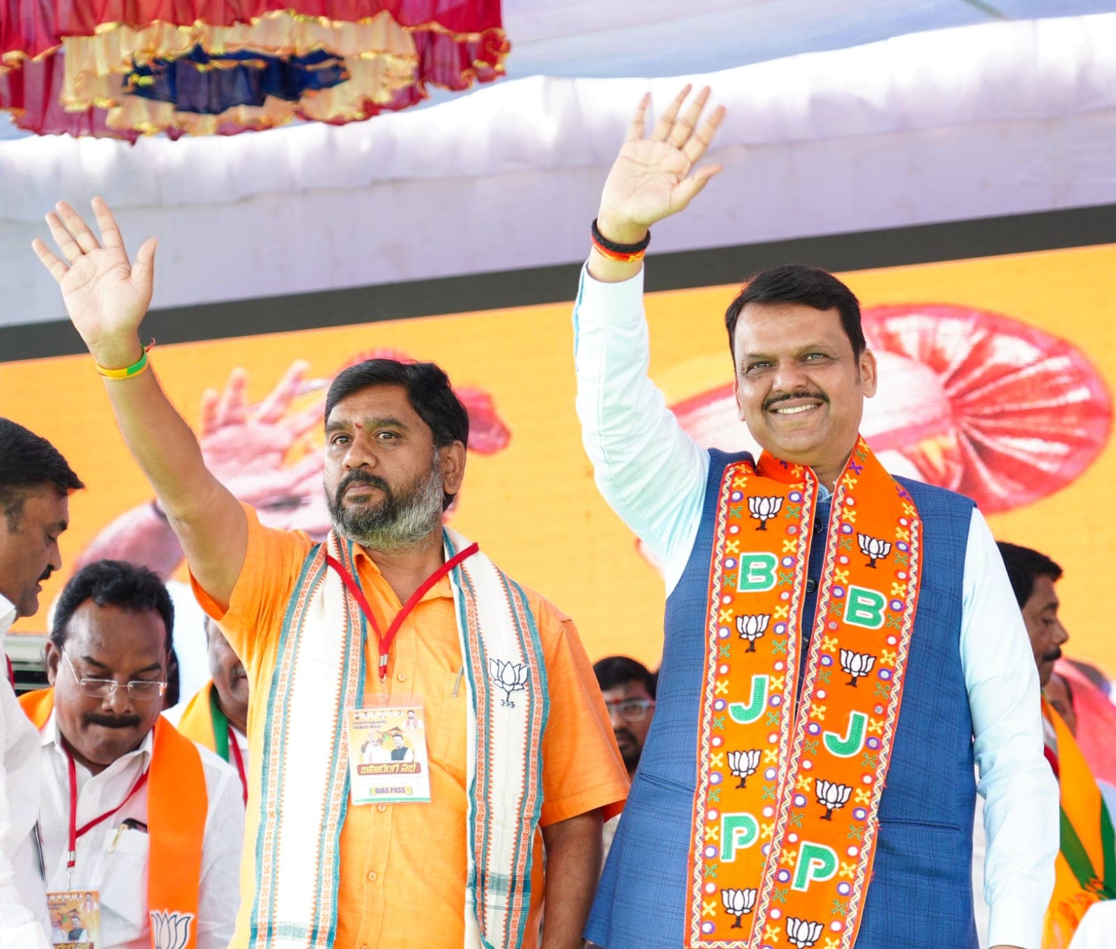Development Possible Only with a Double Engine Government: Maharashtra CM in Telangana Municipal Campaign