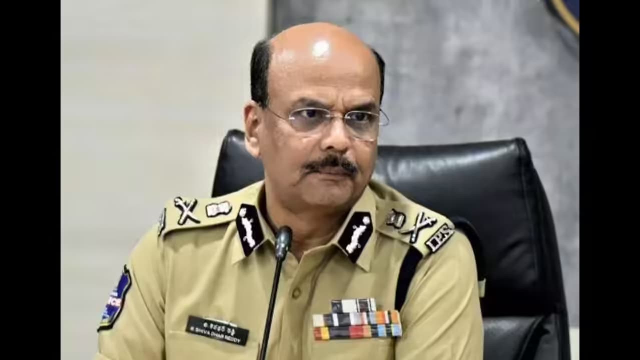Strict action will be taken against those who commit atrocities against officials on election duty: DGP Shivdhar Reddy