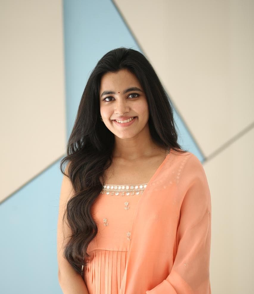 “Hey Balwanth” will fully entertain the audience: Heroine Shivani Nagaram