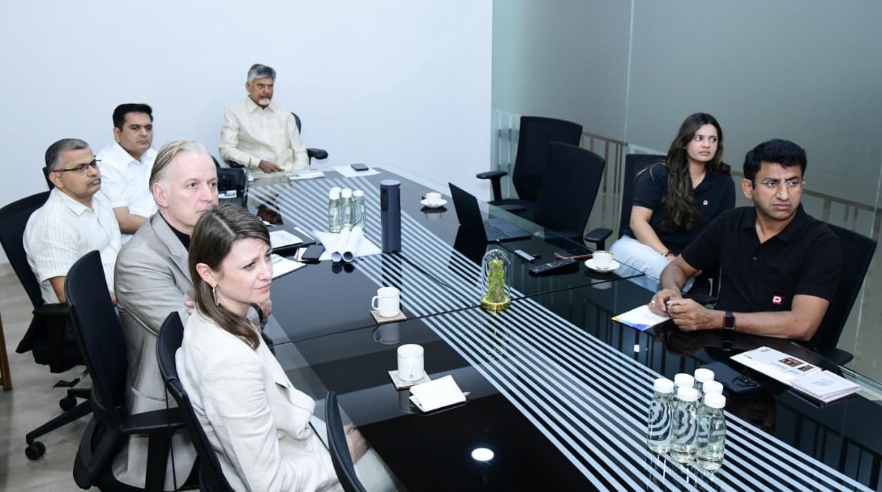 High-Speed Internet for Every Household in 18 Months: CM Chandrababu Naidu!