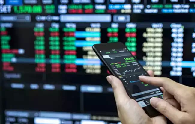 Stock Markets Close with Strong Gains