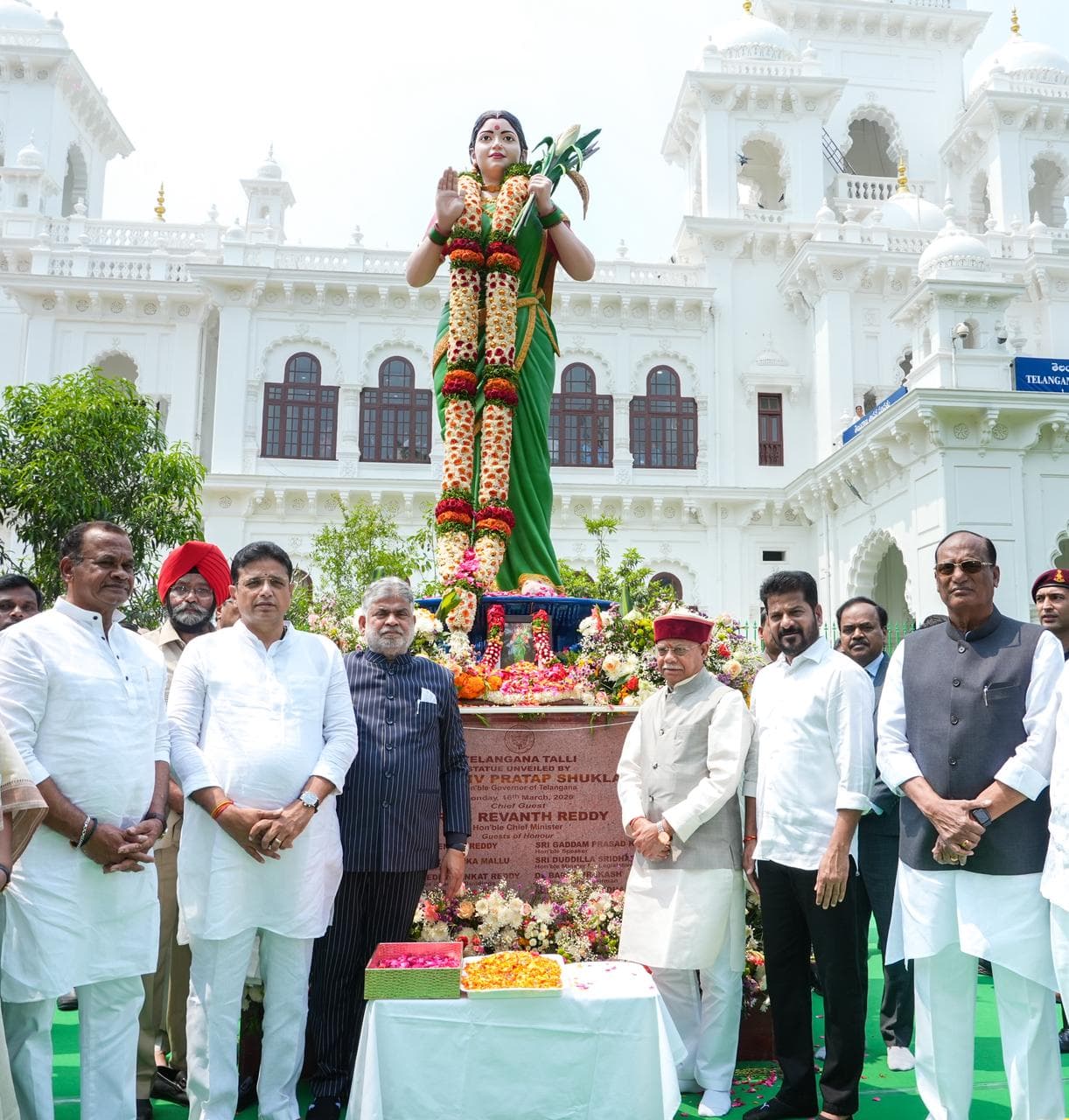 Telangana Thalli Statue Unveiled at Assembly Premises!