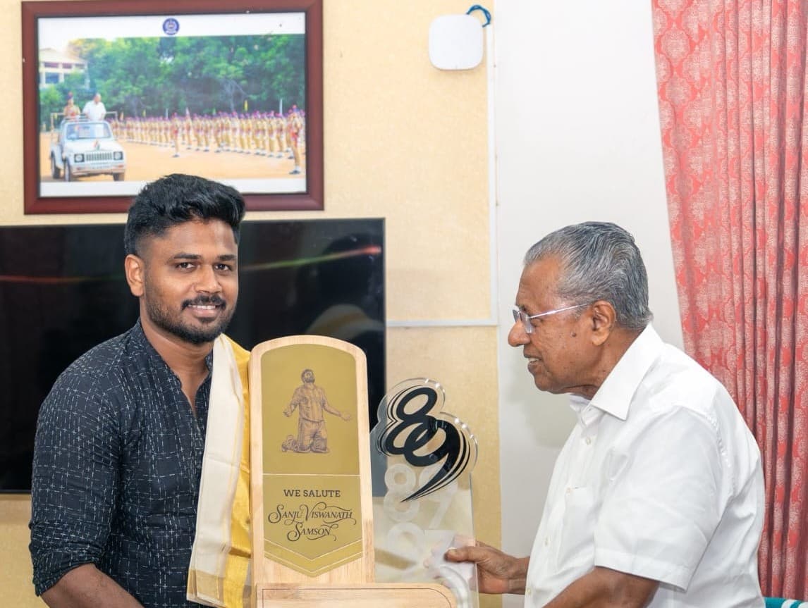 Kerala CM honours Sanju Samson