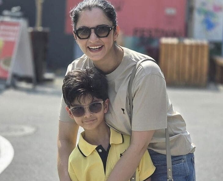 Sania Mirza and Family Amidst Tense Situation