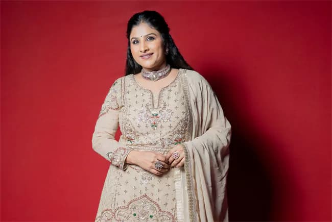 Mangli Apologizes Over Song Controversy