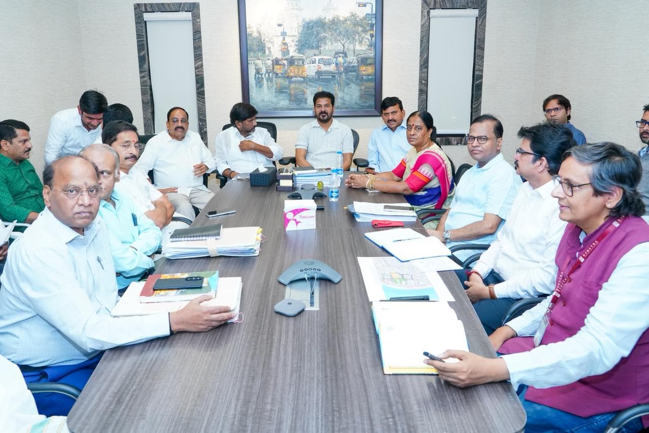 CM Reviews Development of Bhadrachalam Sri Sita Ramachandra Swamy Temple