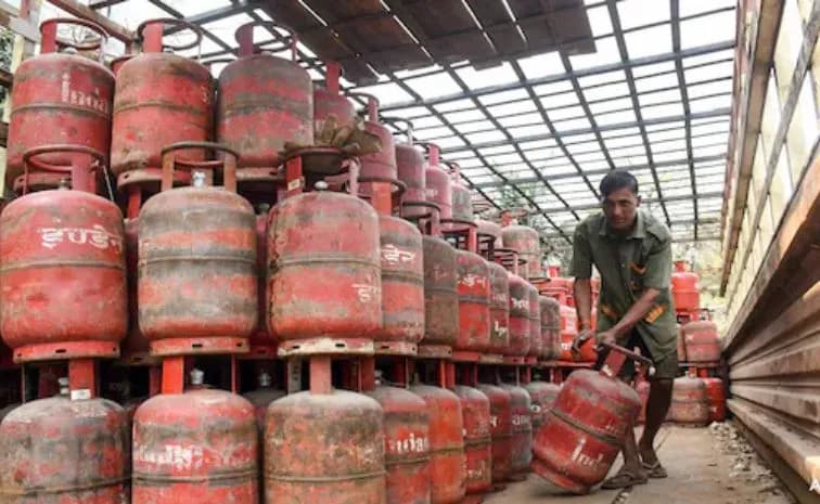 Centre’s Good News on Commercial Gas Supply