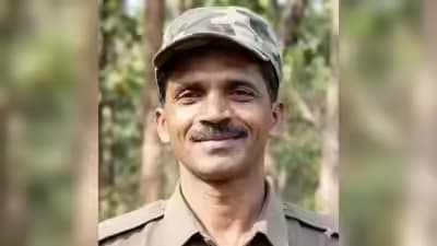 Maoists Surrender Before Andhra Pradesh DGP