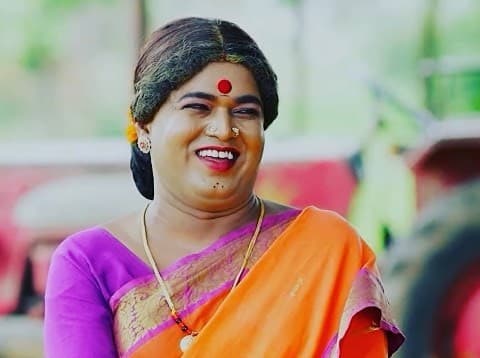 Attack on Jabardasth Fame Komurakka