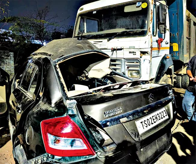 Horrific Road Accident in Karimnagar: Two Youths Dead