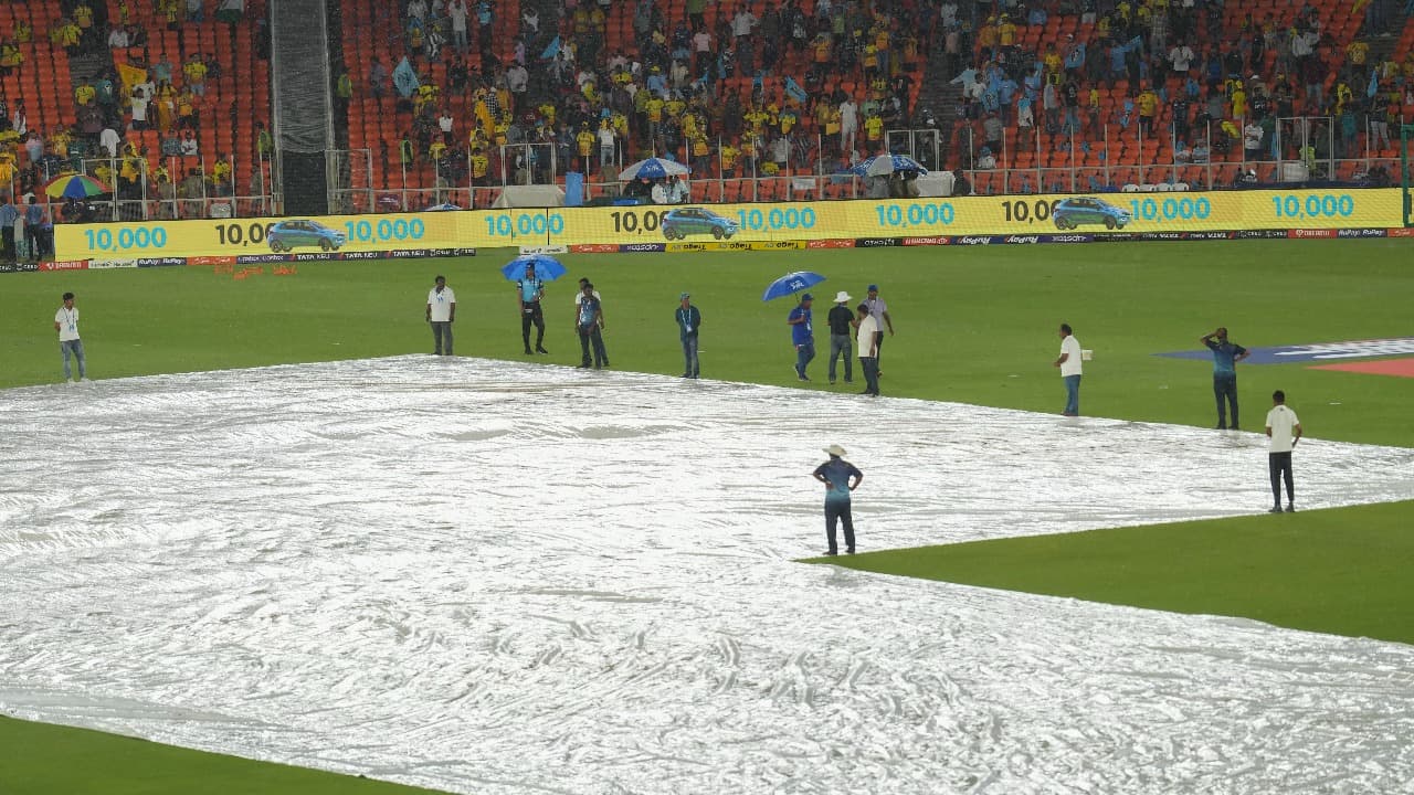 Rain hampers IPL
