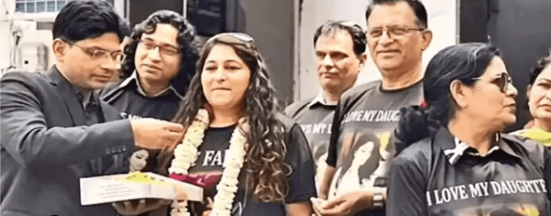 Family Celebrates Daughter’s Divorce With Pride