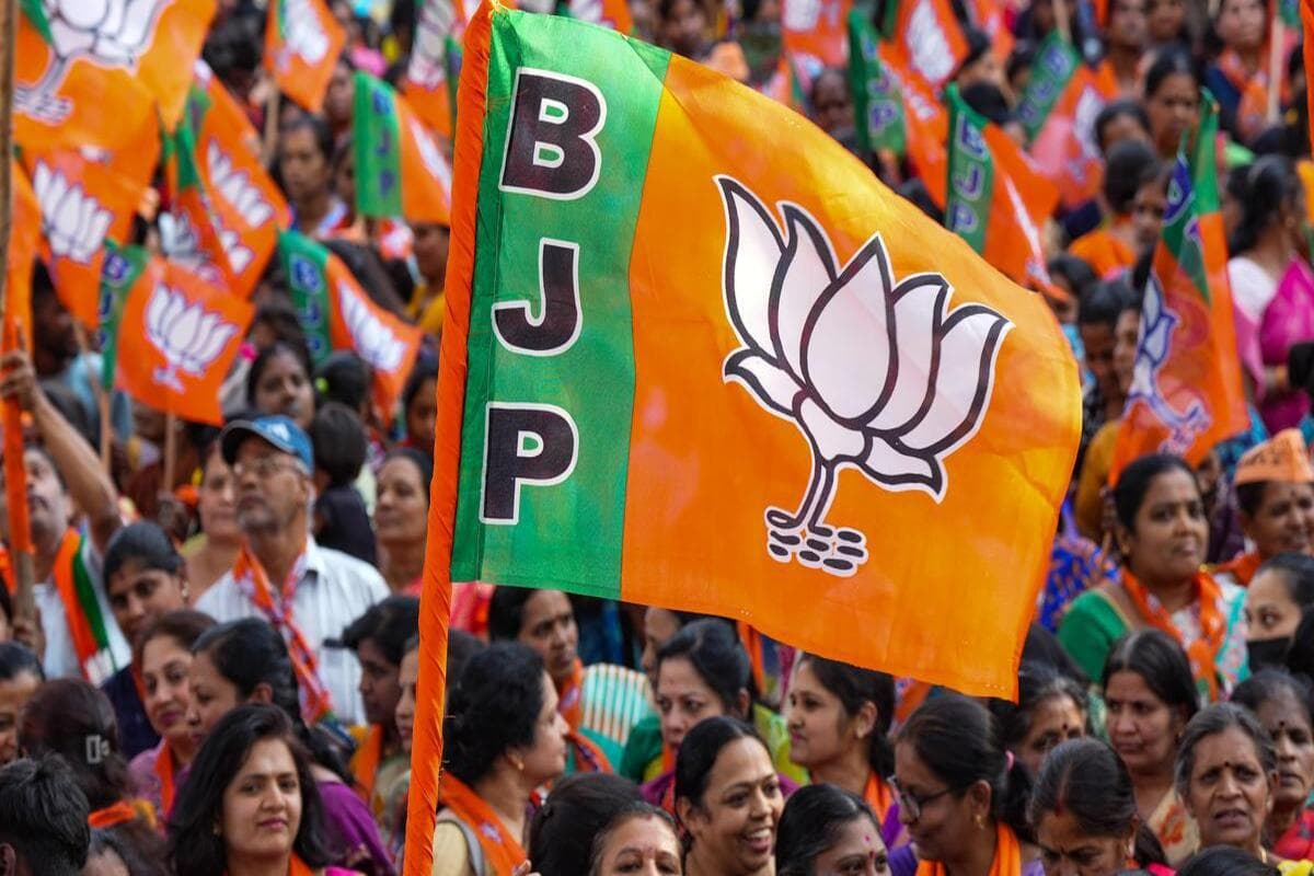 Internal fighting intensifies in the state BJP