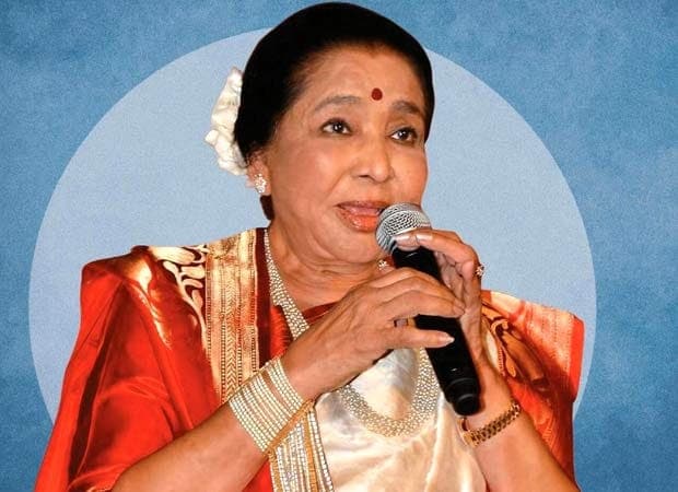 Famous singer Asha Bhosle passed away