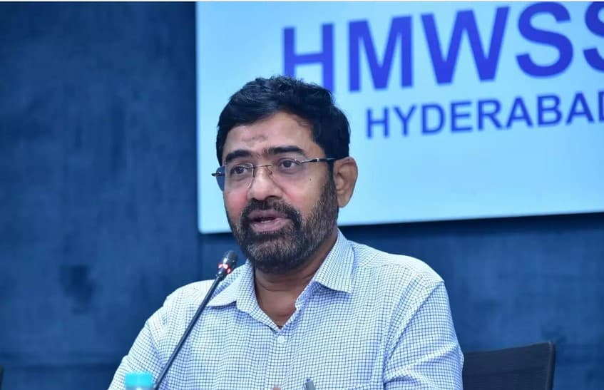 Use Water Sparingly: MD Ashok Reddy Reviews Tanker Booking and Delivery