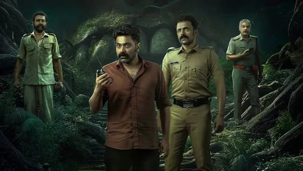 Superhit Malayalam Thriller on OTT – Where Is It Streaming?
