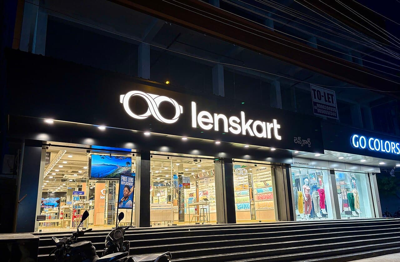 Lenskart Updates Dress Code, Welcomes Bindi, Tilak, Hijab and More