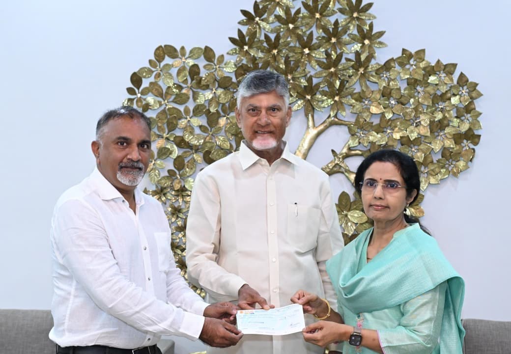 Nara Bhuvaneswari’s Generous Donation to Anna Canteens