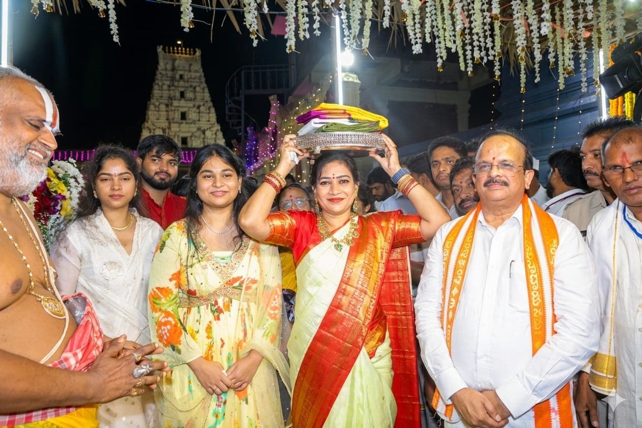 Heavy Rush Of Devotees At Simhachalam, Home Minister Offers Silk Clothes