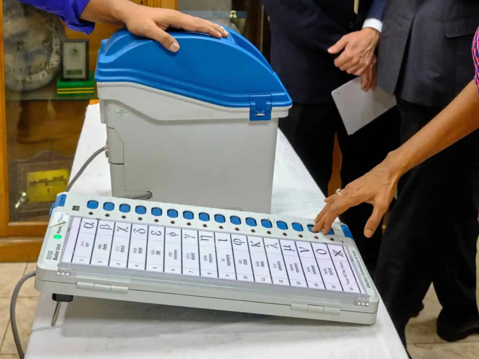 Heavy Voter Turnout Recorded in Tamil Nadu and West Bengal Elections