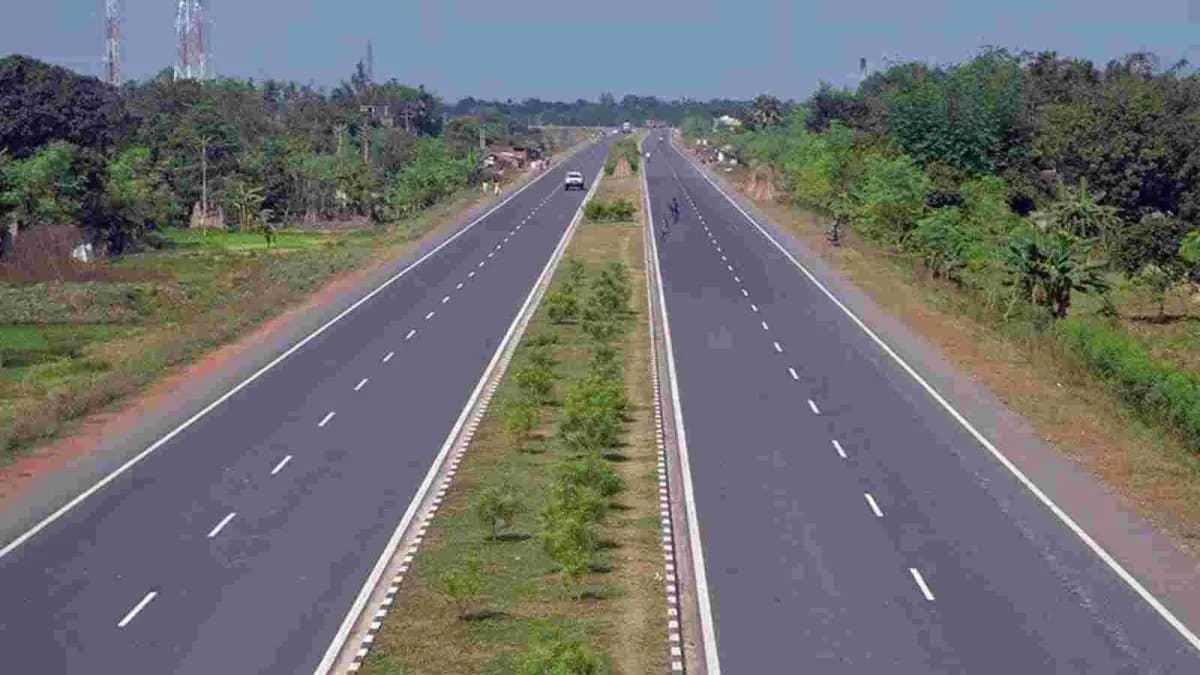 New road connecting Shamshabad Airport to industrial areas
