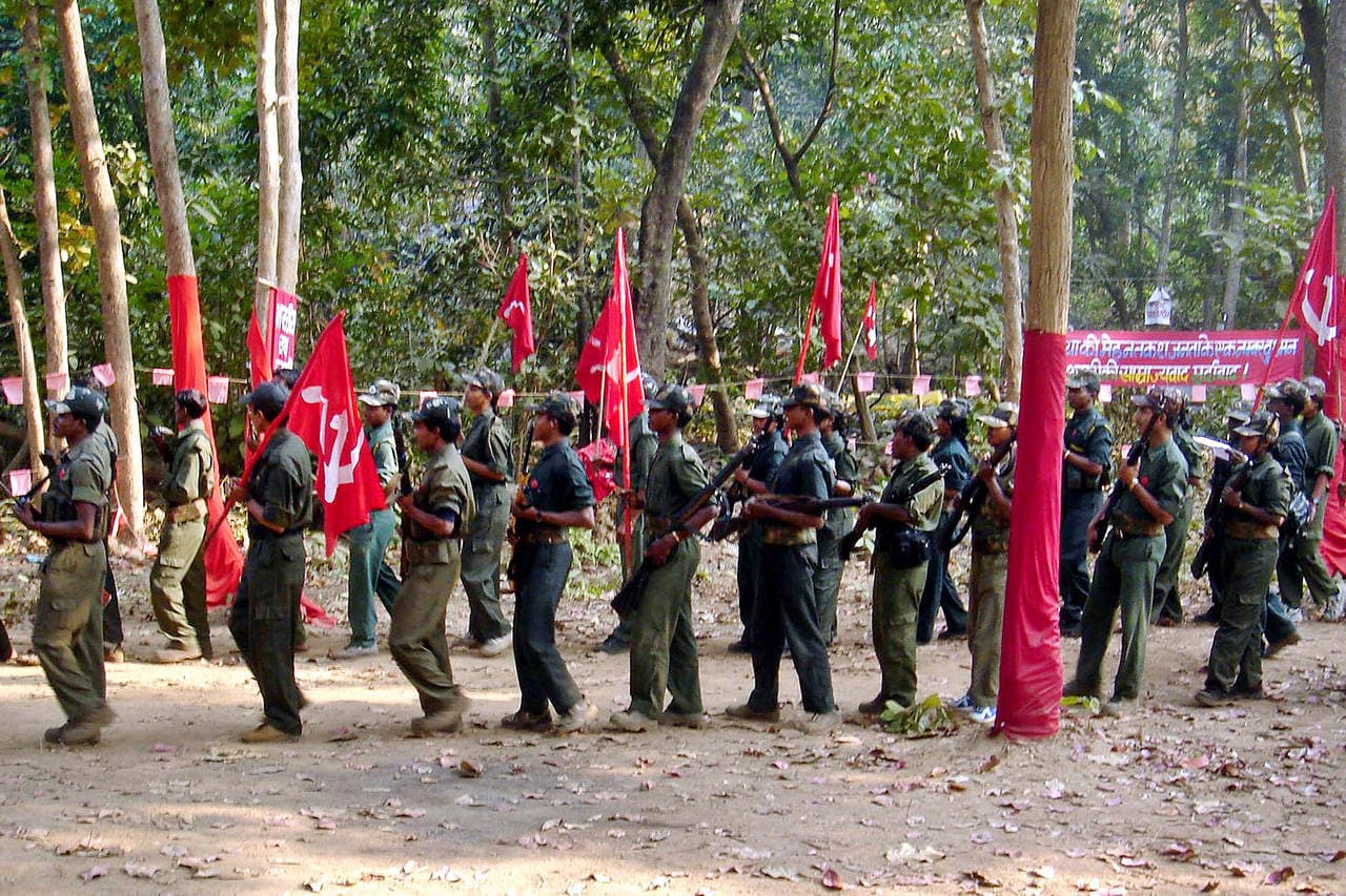 Mass Maoist Surrenders Shake Security Forces !