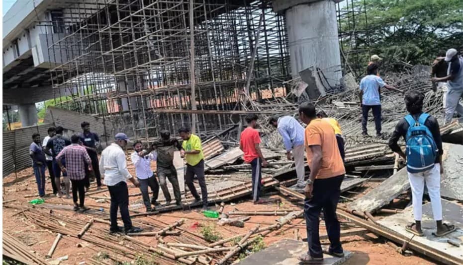 Railway bridge collapses in Visakhapatnam...seven seriously injured