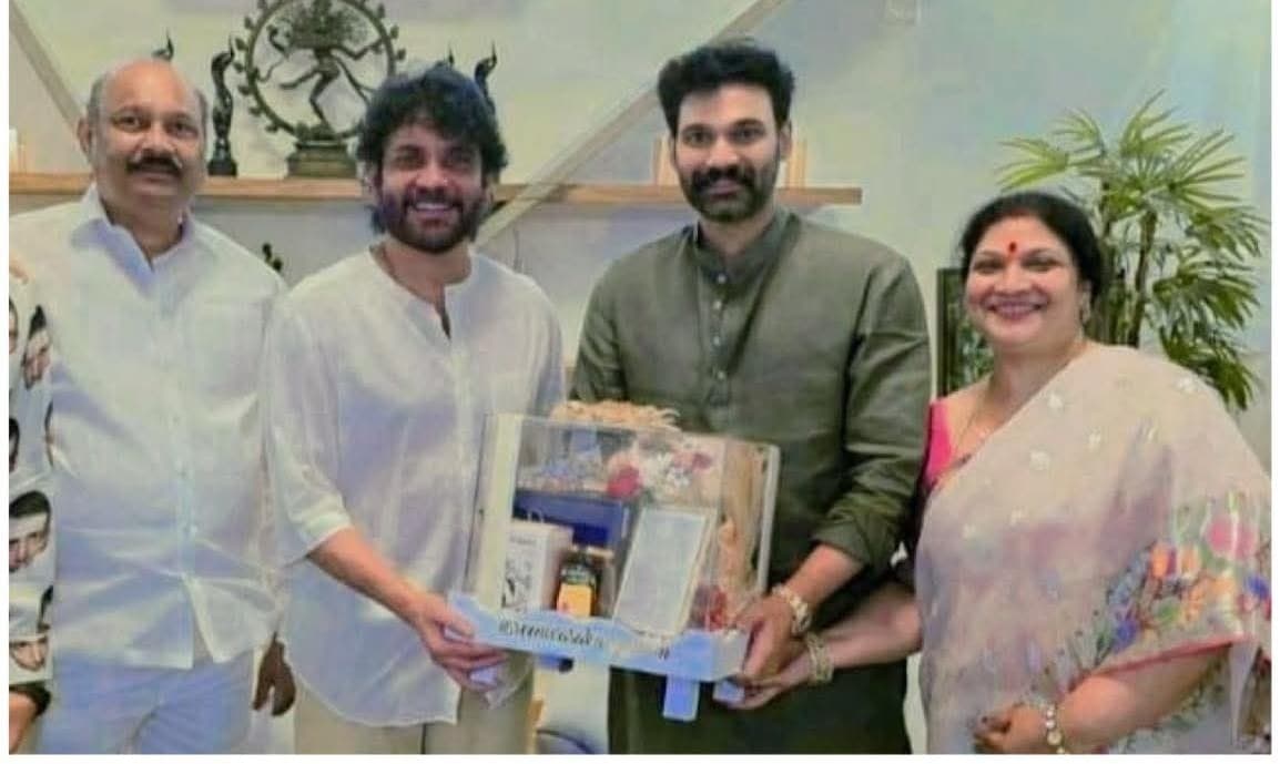 Bellamkonda Sreenivas Invites Nagarjuna for His Wedding!