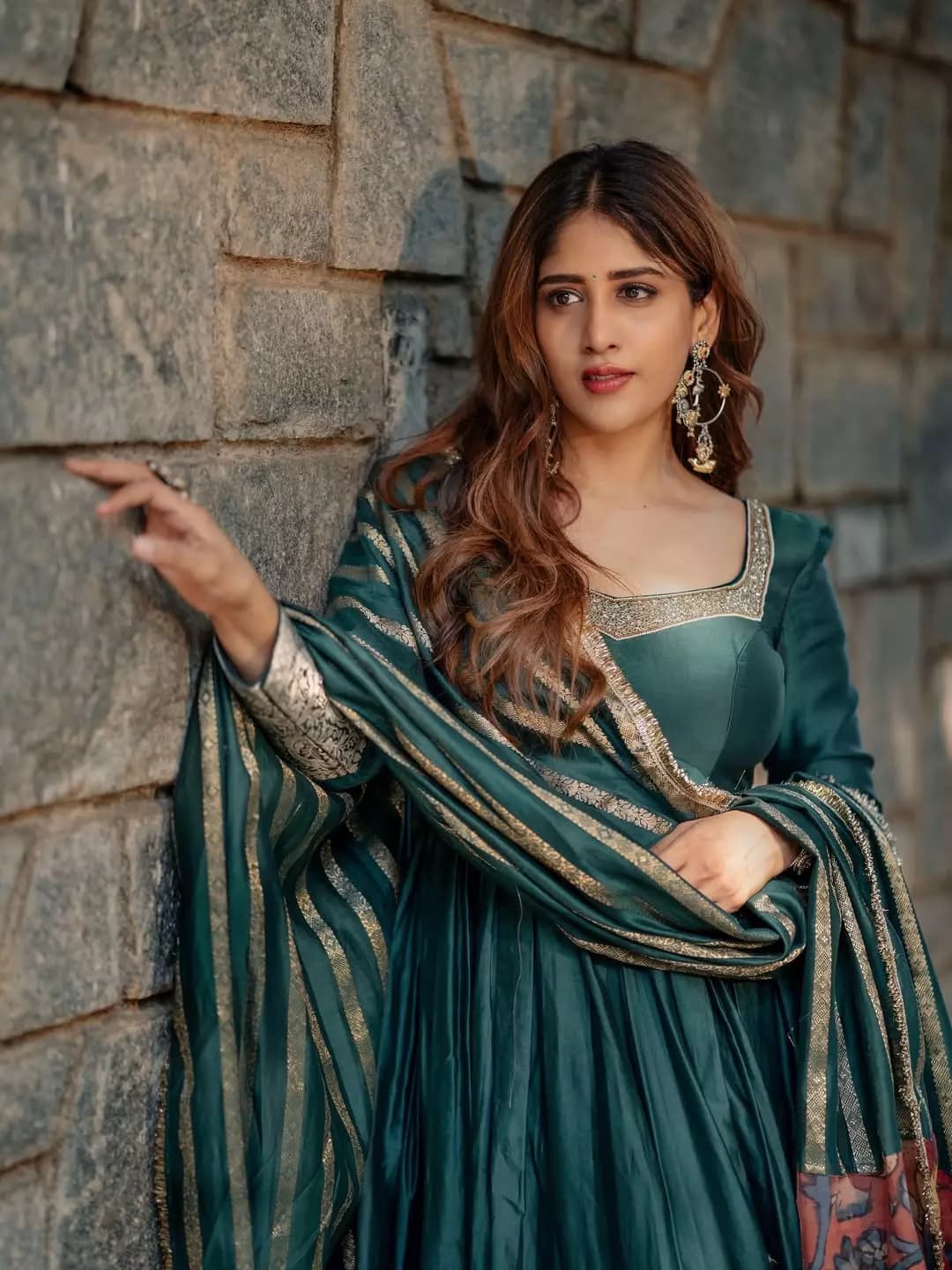 Chandini Chowdary Shines Like the Moon – Traditional Look Wins Hearts on Social Media