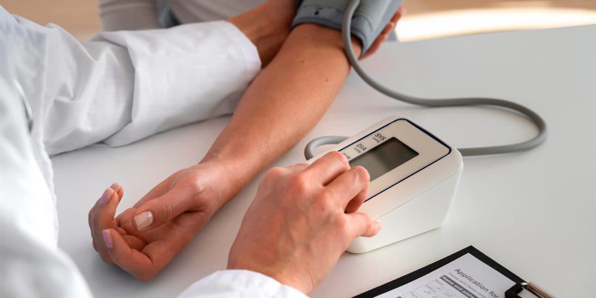 Follow These 5 Tips to Prevent Your BP from Rising in Winter!