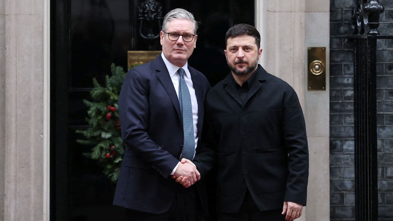 Zelensky meets with leaders of Britain, France, Germany