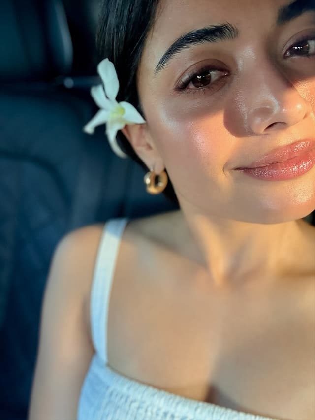 Rashmika Mandanna Glows in Nature With a Heartfelt Self-Love Message