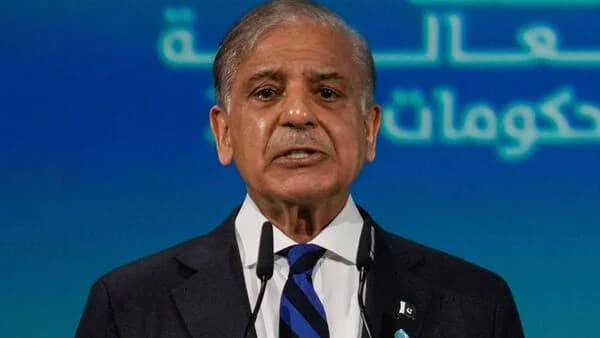 Shehbaz Sharif Left Stranded During Turkmenistan Event!