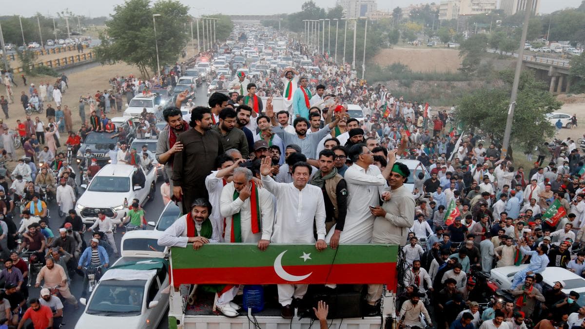 Pakistani court sentenced 8 journalists and YouTubers to life imprisonment